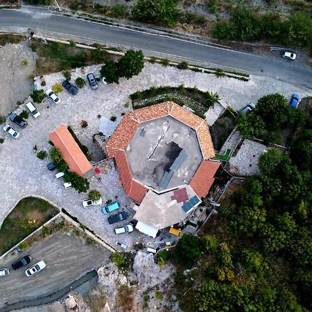Villa Hylli I Drites à Lezhë Extérieur photo