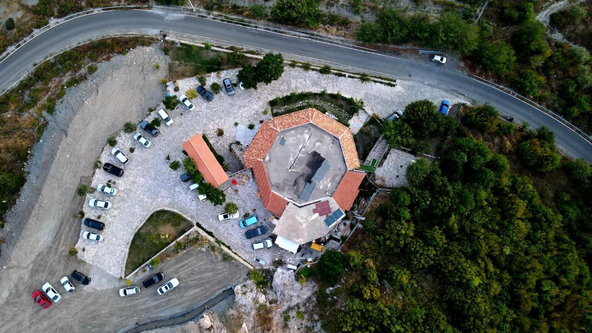 Villa Hylli I Drites à Lezhë Extérieur photo